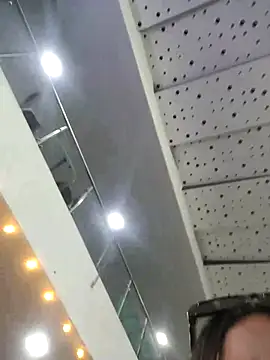 Yuli_x97 실시간 채팅방
