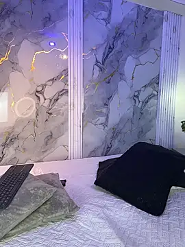 Lenna_s Live Chatraum
