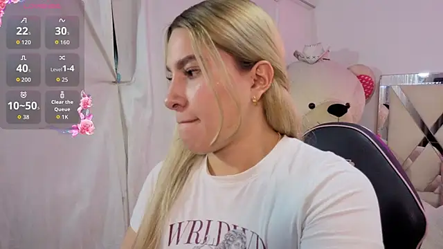 saaya_tay Live Chatraum