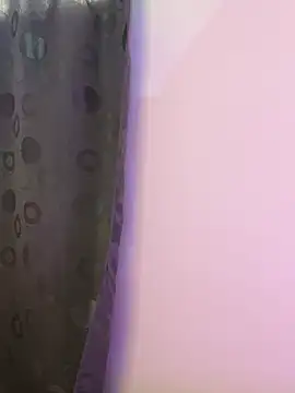 Kariina__69 Adlı Modelin Canlı Sohbet Odası