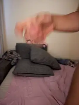 Živá chatovací místnost MeekyRich