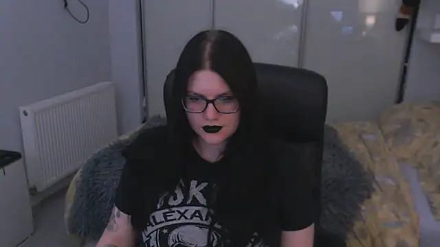 GothSuccubusBabe Live Chatraum