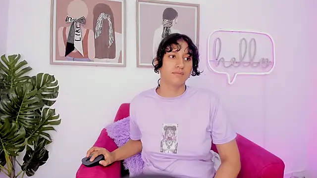 Živá chatovací místnost niia7
