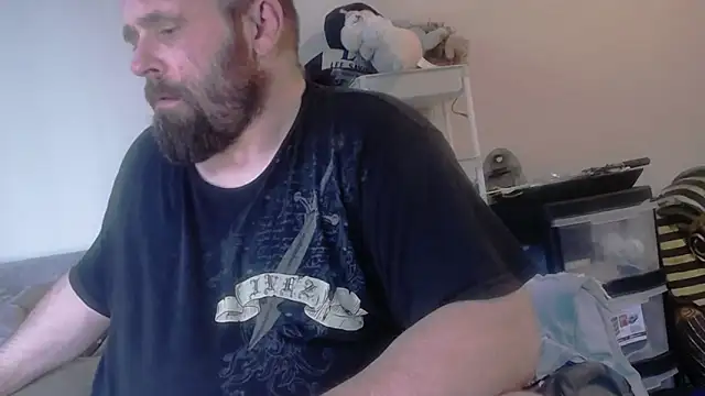 חדר צ'אט בשידור חי של Thumper_ss