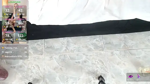 Živá chatovací místnost xandrinakarzon