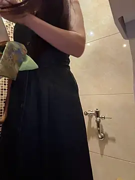 Živá chatovací místnost yimisun01