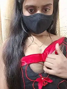 غرفة دردشة Aanya_hotty المباشرة