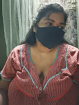Chat ao vivo de Liyaa_24