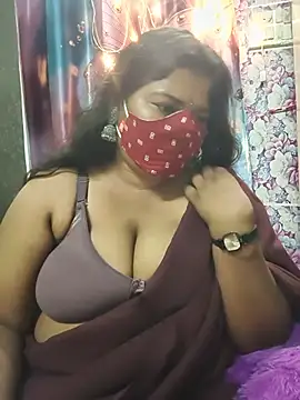 Živá chatovací místnost Liyaa_24