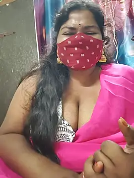 Liyaa_24 – live chatrum