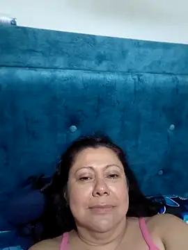 EmmaJhomson Adlı Modelin Canlı Sohbet Odası