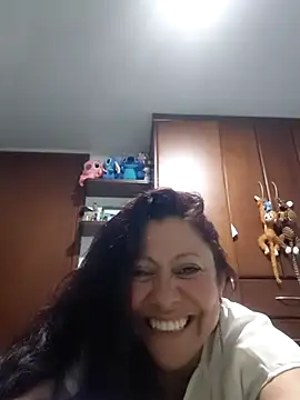 EmmaJhomson – live chatrum