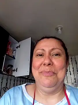 EmmaJhomson – live chatrum