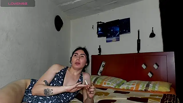 חדר צ'אט בשידור חי של morbo_total69