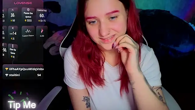 Mini_Lady1 Adlı Modelin Canlı Sohbet Odası