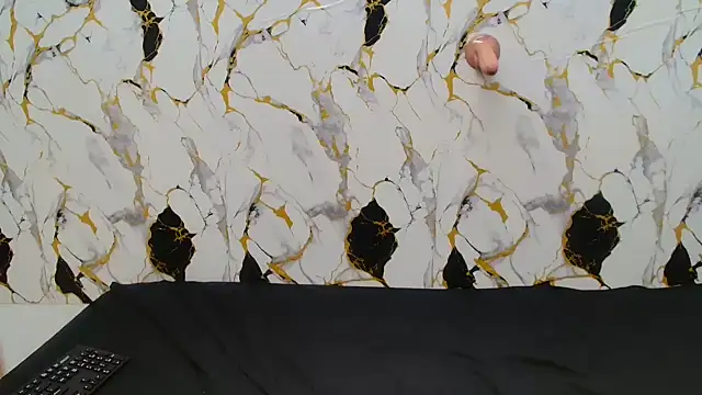 Sala de chat ao vivo de HornnyBabe35