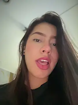 sara_calderon – live chatrum