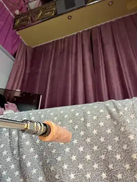 Dari_Toy_ Live Chatraum