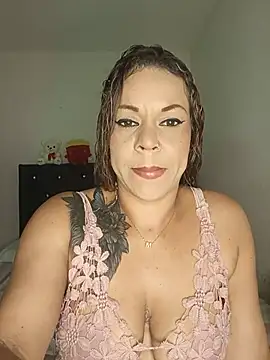 Ana-victoria Adlı Modelin Canlı Sohbet Odası