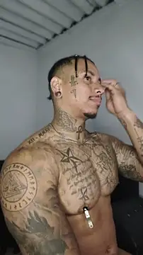 Sala de chat en directo de David_tatto1