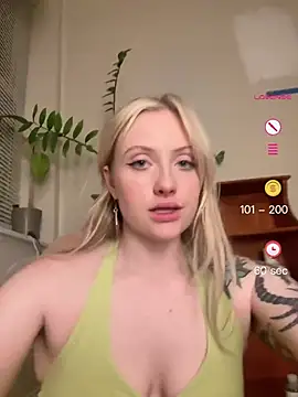 seeunexttuesday Adlı Modelin Canlı Sohbet Odası