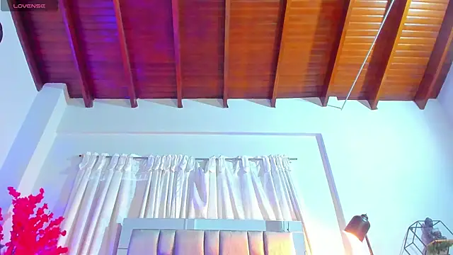 milfhorny_69 – live chatrum