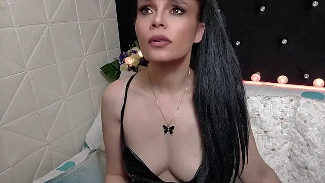Sala de chat ao vivo de Sweeteest_Julie