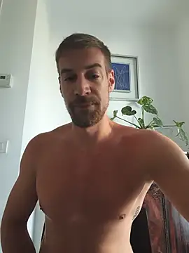 חדר צ'אט בשידור חי של Lambe91