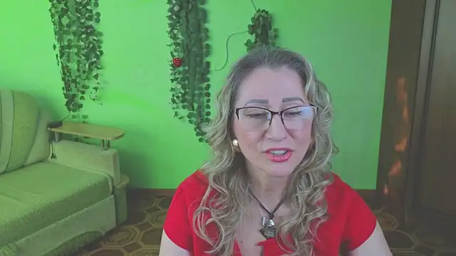 غرفة دردشة Habibi_Honeyy المباشرة