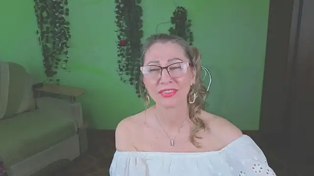 Habibi_Honeyy Cameră chat live