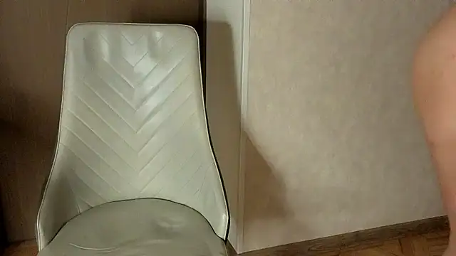NoFace_Model Live Chatraum