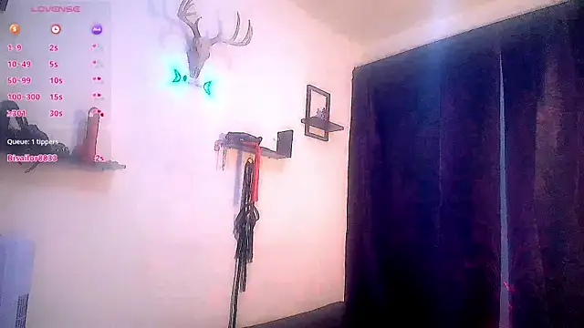 DakariaHills_ Live Chatraum
