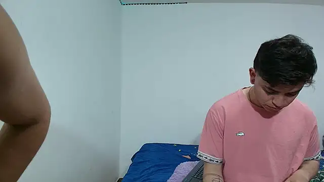 Naughty_Nights_Live – live chatrum