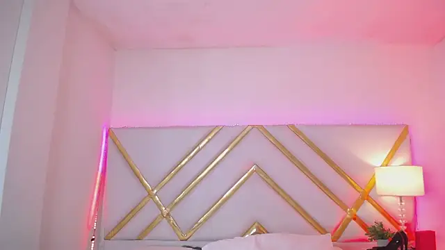 laila_stilwiills Adlı Modelin Canlı Sohbet Odası