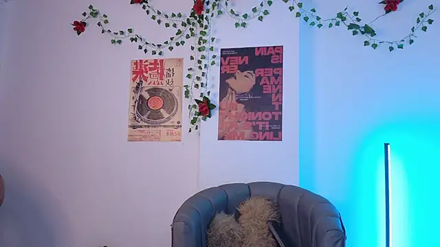CoralieBronson 실시간 채팅방