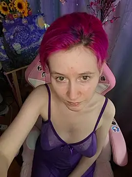 Živá chatovací místnost Fuzzy_Unicorn