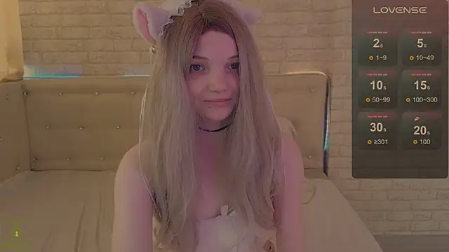 AnimeAlica18 Live chatroom