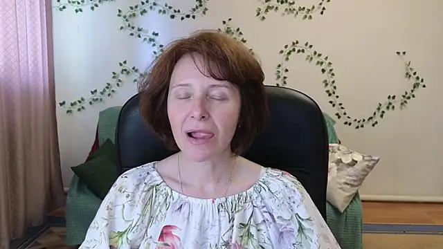 غرفة دردشة Lia_Tito المباشرة