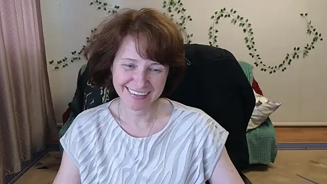 Lia_Tito Live chatroom