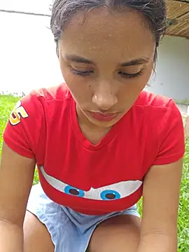 Lorena_Mcfly Adlı Modelin Canlı Sohbet Odası