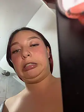 Karen18_boobs' Live Chat Room
