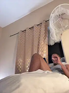 JuicyJamaican Adlı Modelin Canlı Sohbet Odası