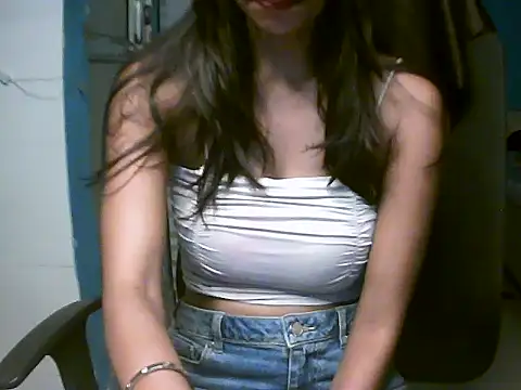 Živá chatovací místnost NANCY_THAKUR_