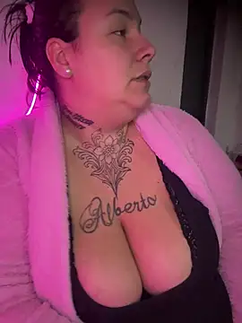 TuFantasiaYTuMorbo – live chatrum