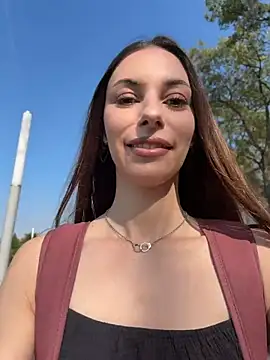 CrystalClean Live Chatraum
