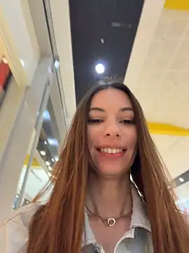 Živá chatovací místnost CrystalClean