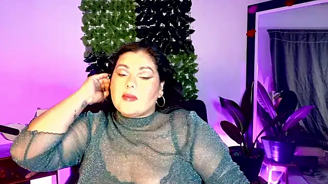 غرفة دردشة AndreaKinky المباشرة