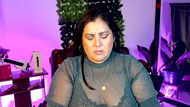 AndreaKinky লাইভ চ্যাট রুম
