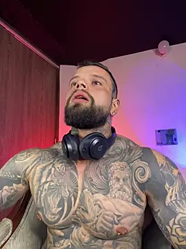 natevillage's Live Sex Cam Show