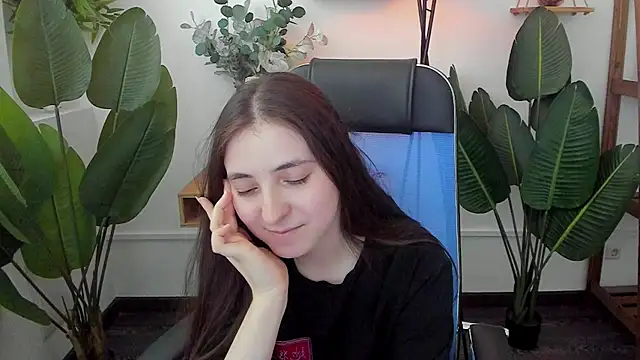 Chat soba uživo modela VirtuallVoyant